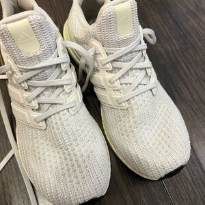 Adidas Ultraboost Primeblue White Running Shoes